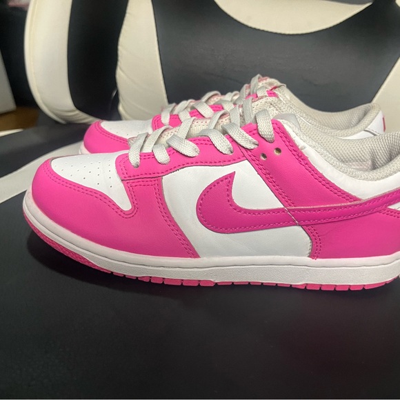 Nike Pink and White Low-Top Sneakers Kids Size 3 - Picture 3 of 16
